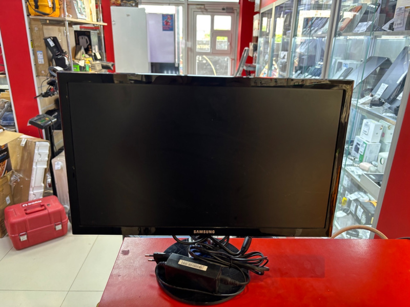 Монитор Samsung S19F350HNI