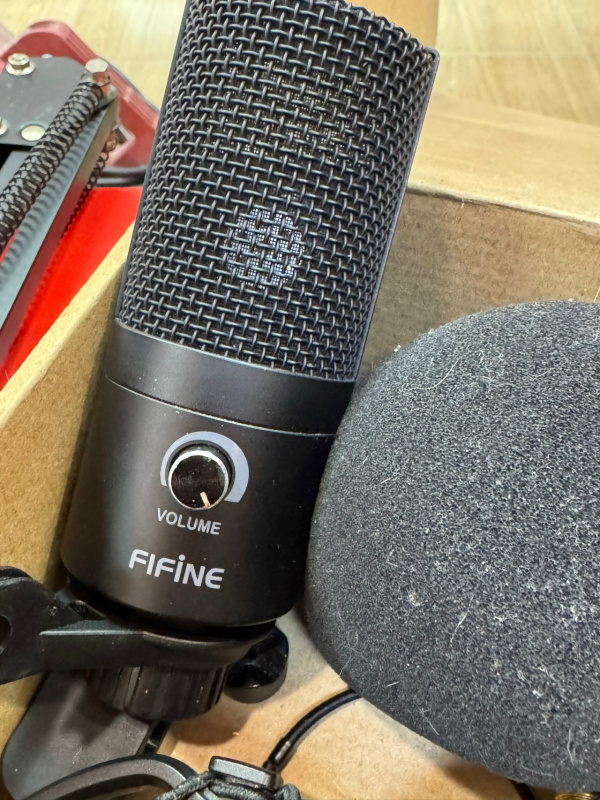 Микрофон Fifine -