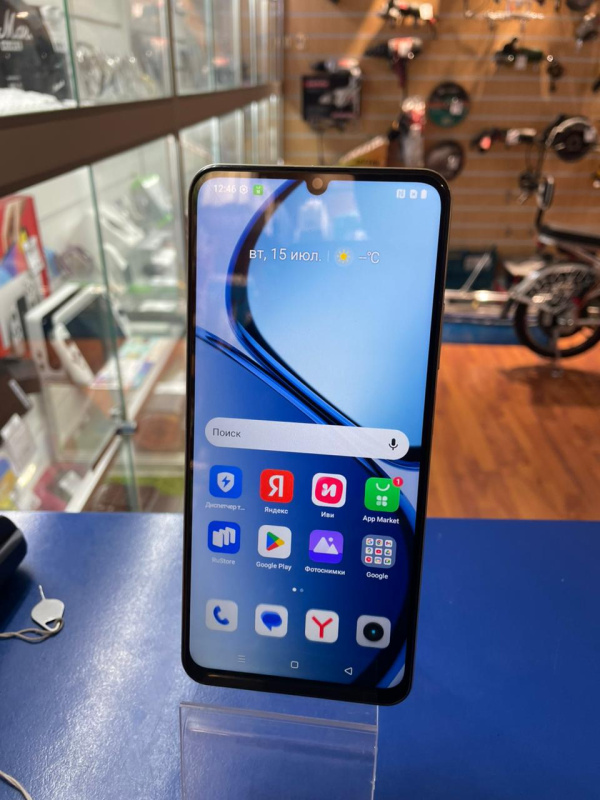 Мобильный телефон Realme С61