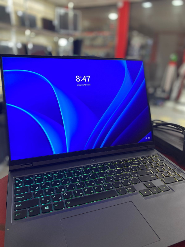 Ноутбук Lenovo legion 5 pro