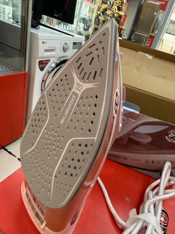 Утюг Polaris pir 2497ak