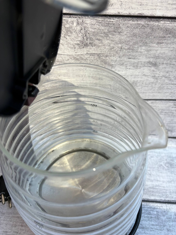 Чайник электрический DEXP KG-1700 Wave