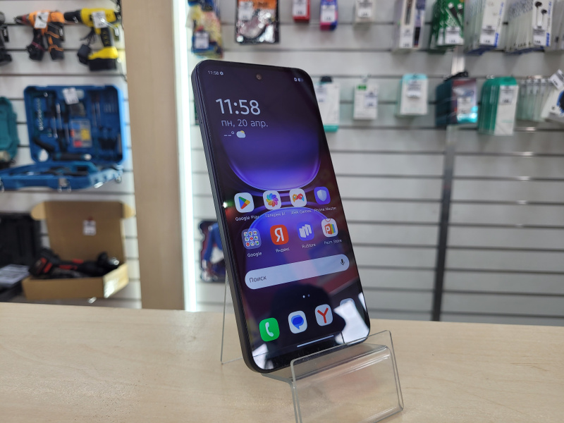 Мобильный телефон Tecno Spark 40C