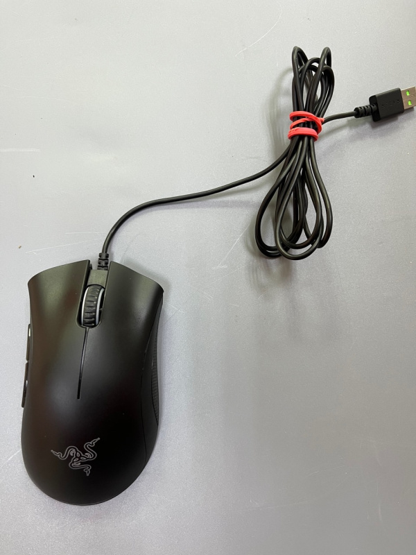 Мышь Razer Deathadder Essential
