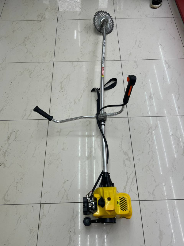 Электротриммер Champion Бензотриммер